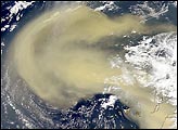 Tormenta de polvo moviendose de Africa hacia el Atlántico (Norman Kuring, SeaWiFS Project)
