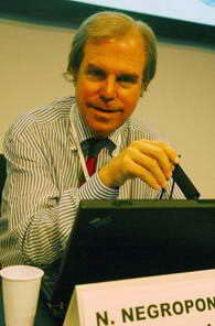 Nicholas Negroponte (ITU / H. Dridi)